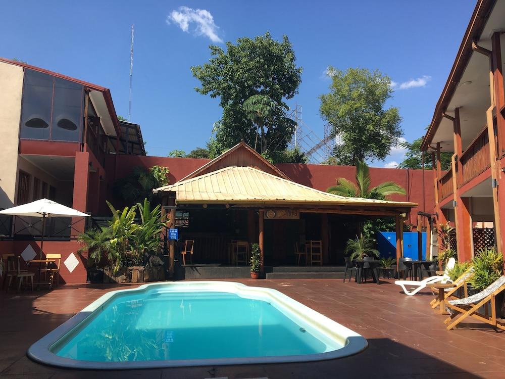 Tupa Boutique Hotel Puerto Iguazú Exterior foto